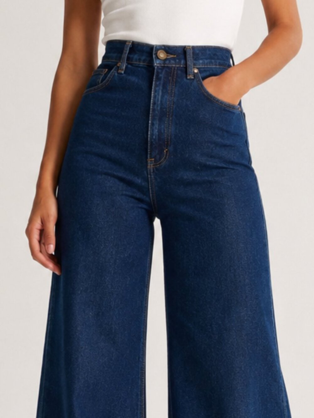 Rare Vintage 70s Brittania High Waist Bell Bottom Jeans 👖✨ Bow Pocket Detail